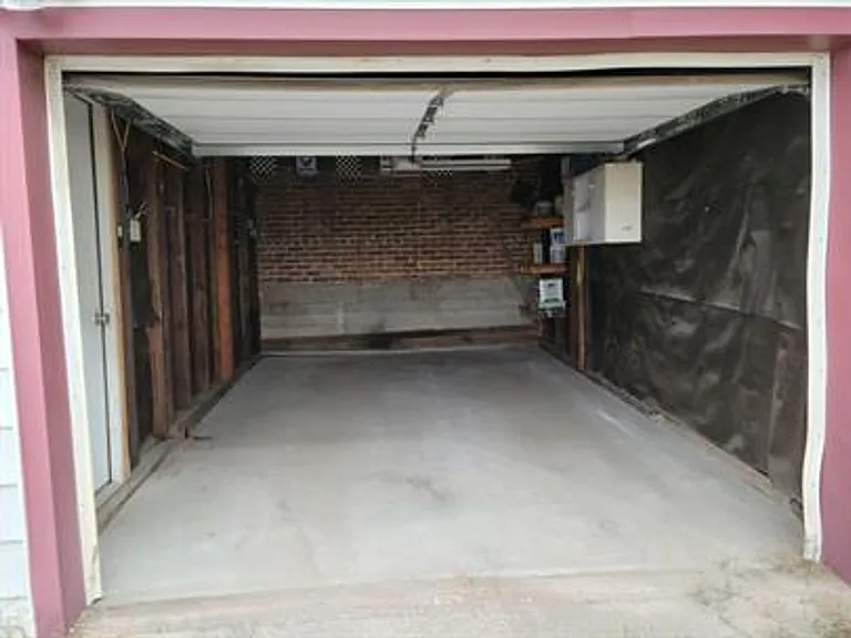 306 W Aluminum St — Photo 10