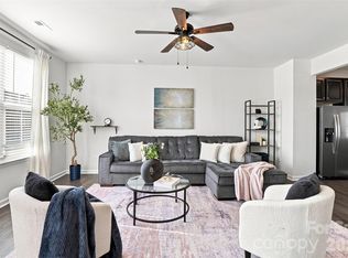 2586 Grantham Place Dr, Fort Mill, SC 29715