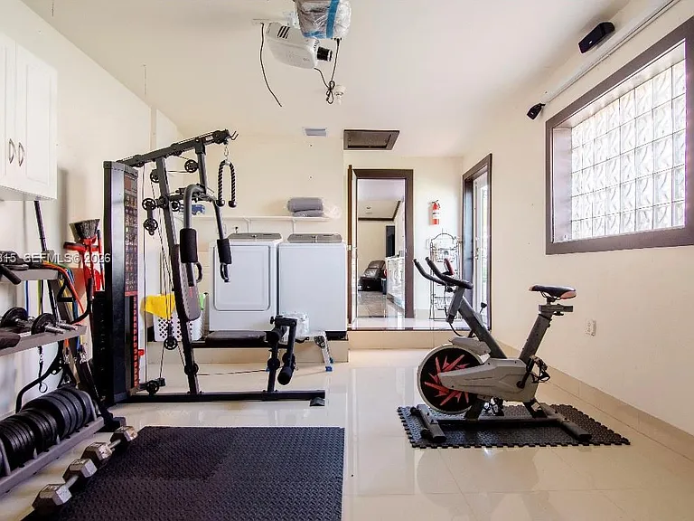 6790 SW 105th Ave — Photo 78