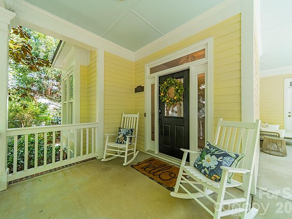 5th image of 6121 Caseys Side Way