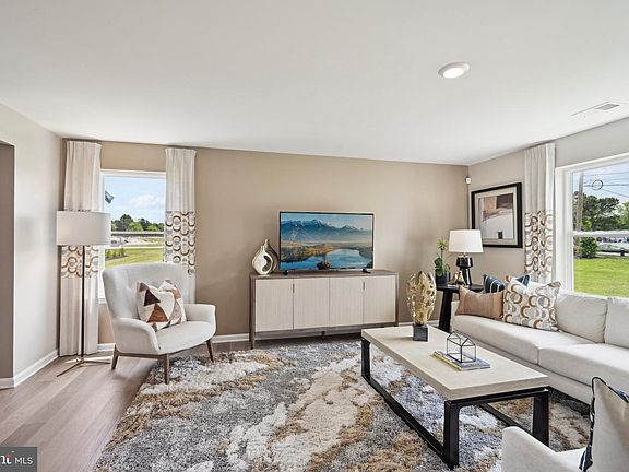 7th image of this home