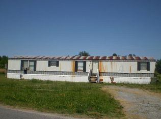 2835 Fiddlers Rd, Emporia, VA 23847