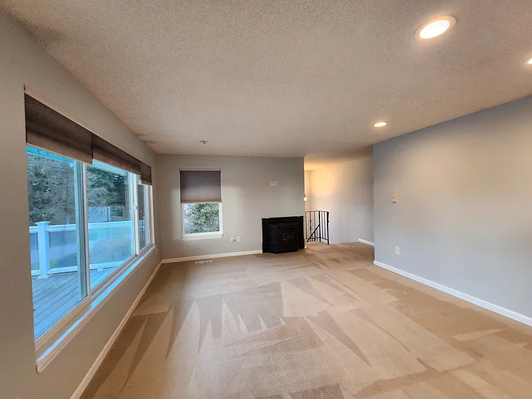 371 Melissa St — Photo 11