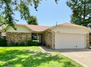 6215 Fernwood Dr, Arlington, TX 76001
