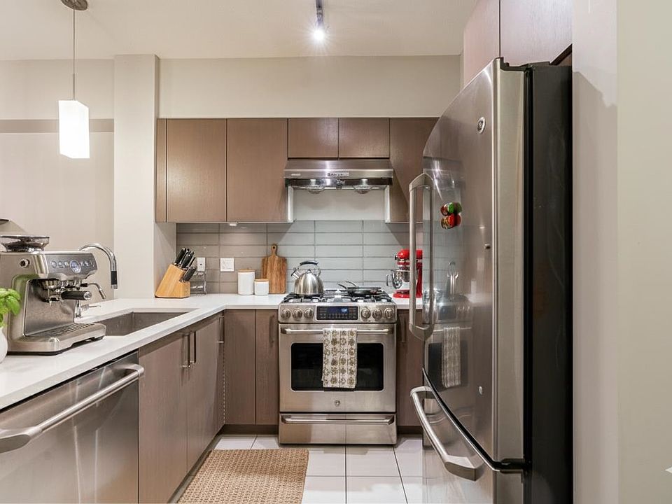 1st image of 10033 River Dr #703