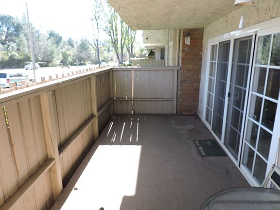 2nd image of 31569 Lindero Canyon Rd Unit 5
