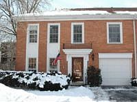 1st image of 811 Colonnades Dr