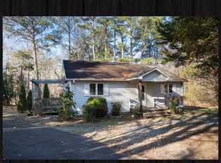 1519 E Rutherford St #A, Landrum, SC 29356