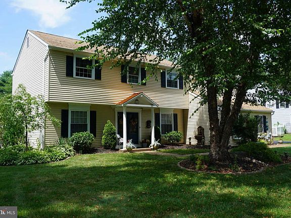 2nd image of 93 E Georgianna Dr
