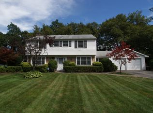 47 Twisting Dr, Lake Grove, NY 11755