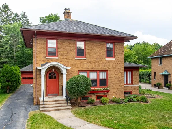 720 S Summit St, Appleton, WI 54914