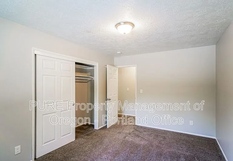 1313 SE 130th Ave — Photo 7