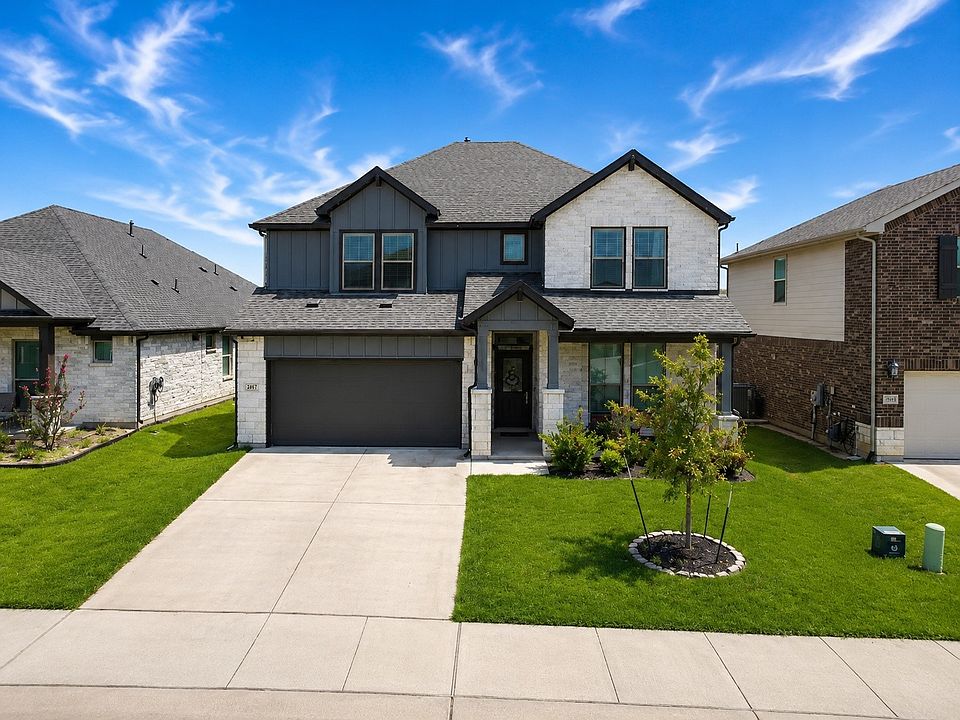 1st image of 2417 Mankato Dr