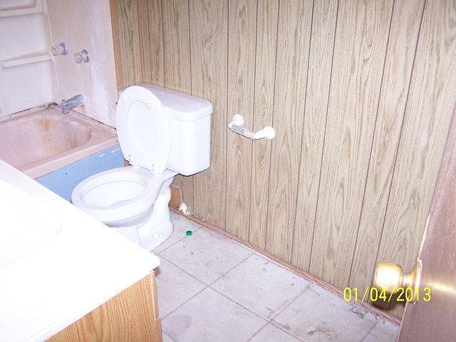 2nd image of 202 Log Cabin Dr
