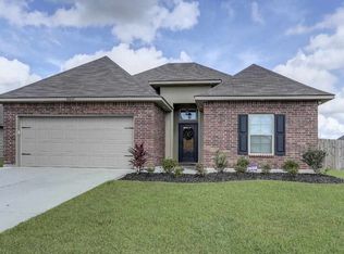 38242 Saint Lucia Ct, Gonzales, LA 70737