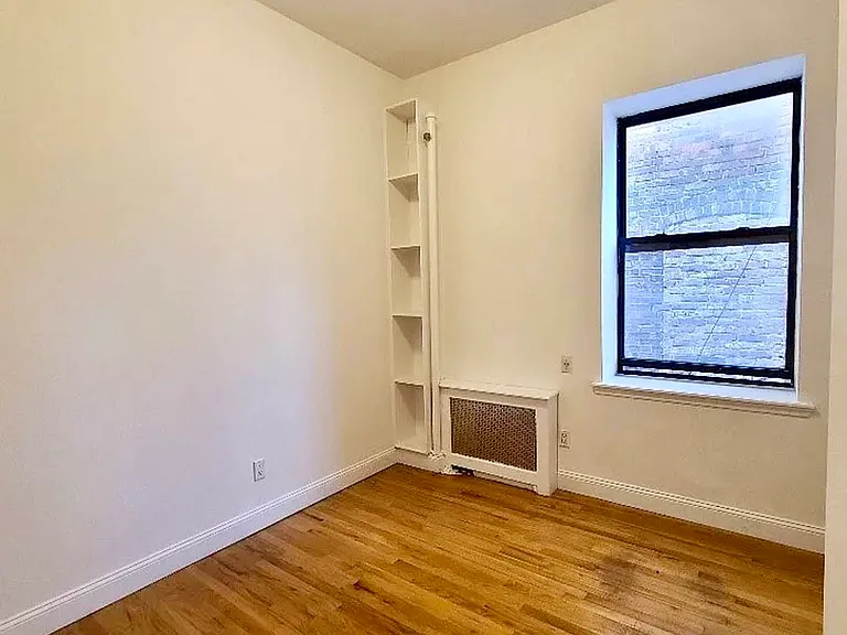 1720 2nd Ave #5C — Photo 7