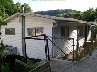 212 Joseph Ave, Williamson, WV 25661