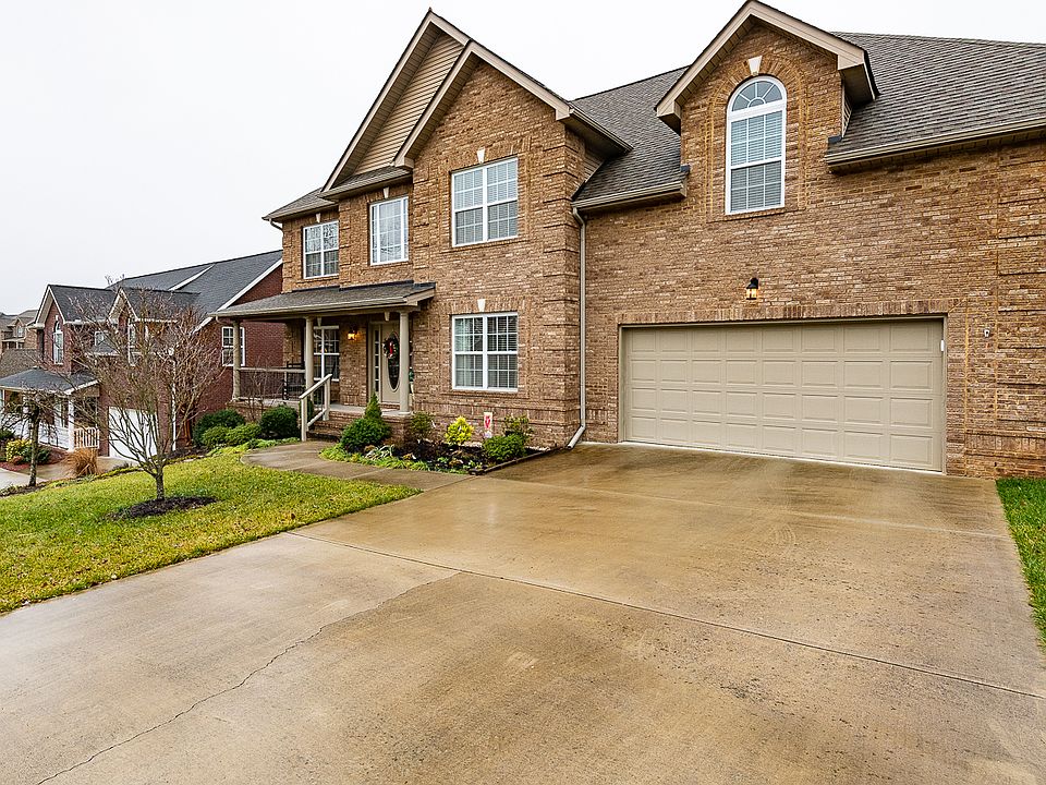 1st image of 8414 Mahogany Ln