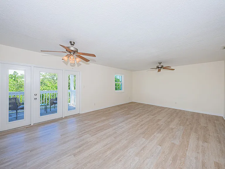 251 Pompano Dr SE #D — Photo 13