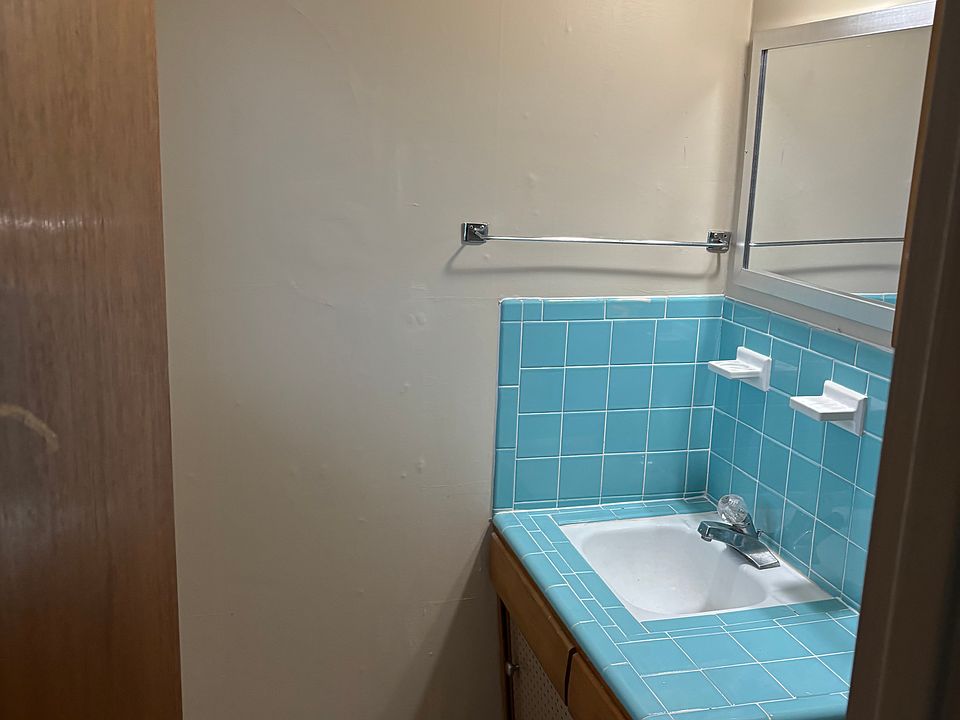 1st image of 416 Blackman St