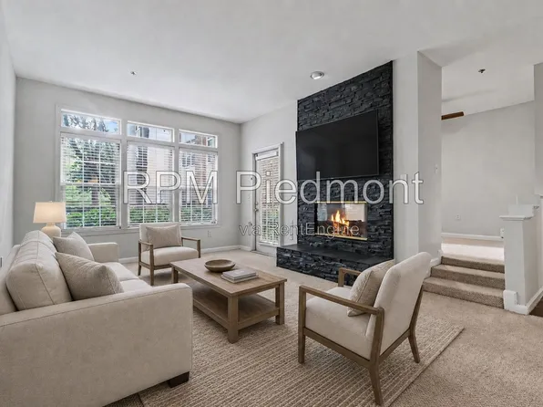 220 Renaissance Pkwy NE #2122, Atlanta, GA 30308