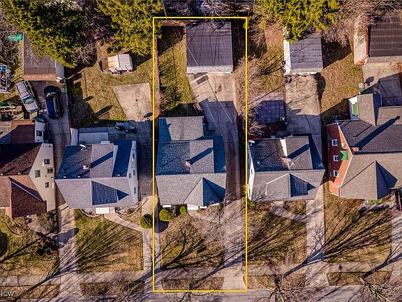 2nd image of 4165 Harwood Rd