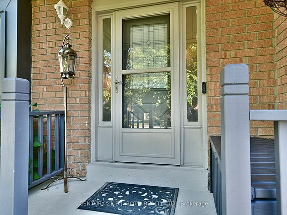 2nd image of 31 Harwood Dr