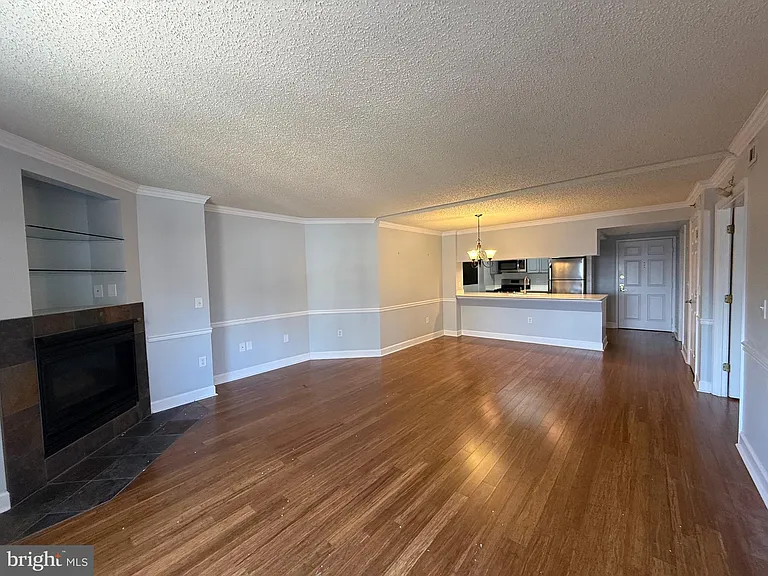 1276 N Wayne St #1205 — Photo 2