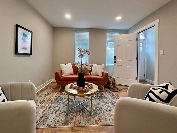 5th image of 215 W 6th St APT 1