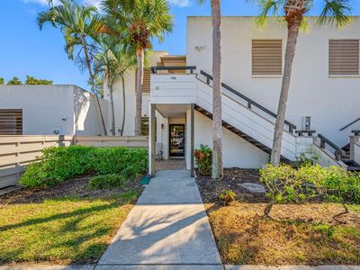 703 OAKVIEW DRIVE #703, Bradenton, FL, 34210