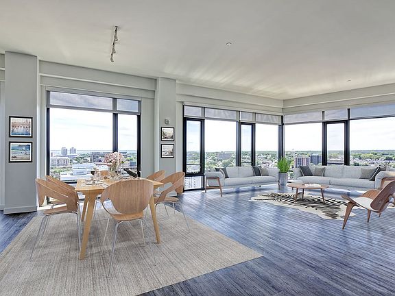 2nd image of 1011 Washington Blvd #4261496