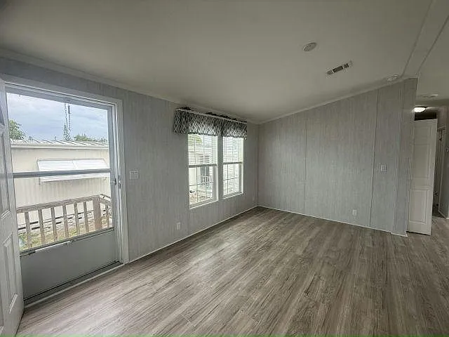 4125 Park St N #930 — Photo 12
