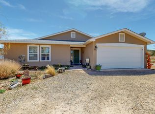 8 Blue Mule Ct, Edgewood, NM 87015