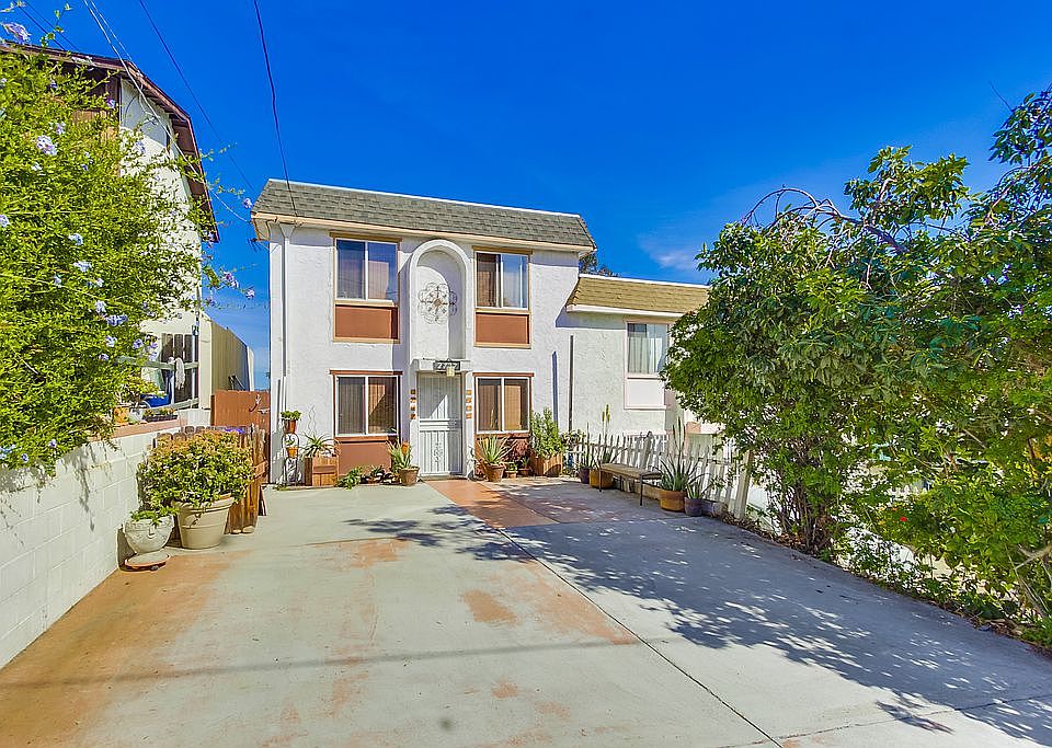 1st image of 2737 Menlo Ave