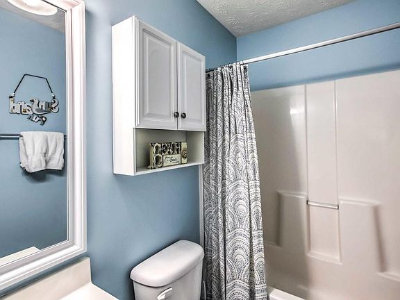 3rd image of 617 Waterway Village Blvd #6-D