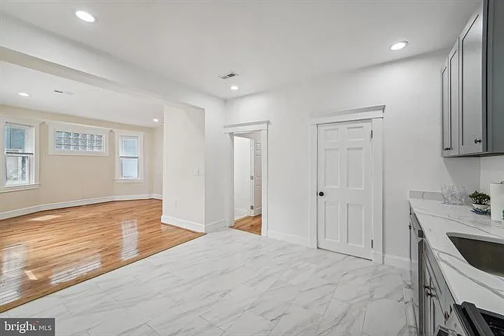 3911 Chatham Rd — Photo 14