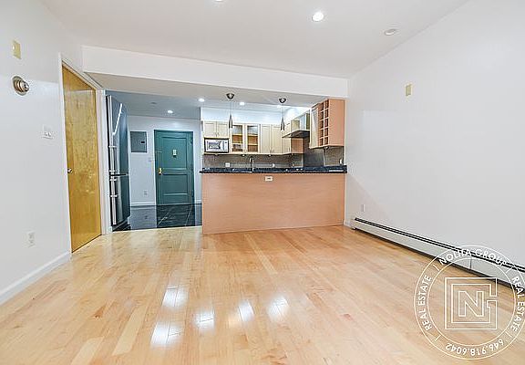 5th image of 87-89 Elizabeth St #3E