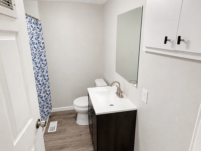 856 Lake City Hwy — Photo 17