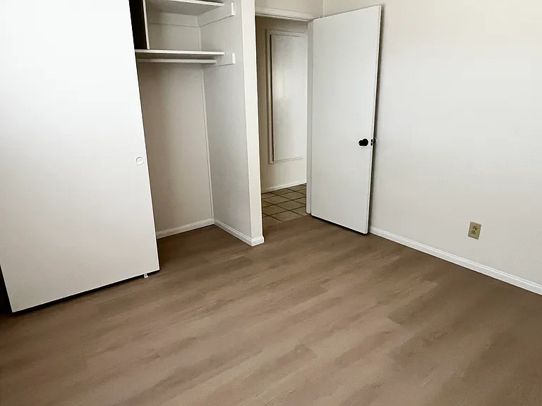 8470 Ivory Coast Dr — Photo 14