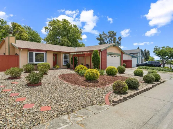 603 Woodlark Dr, Suisun City, CA 94585