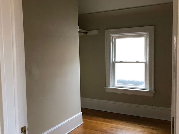 5th image of 3449A N Holton St