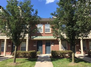 540 Riviera Ct #1, Walled Lake, MI 48390