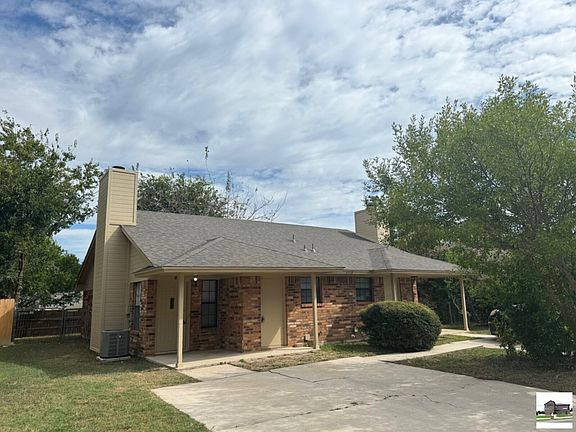2nd image of 1713 Mona Dr APT A