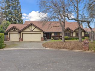 9181 Stageline Ct, Fair Oaks, CA 95628