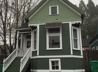 1502 SE Belmont St, Portland, OR 97214