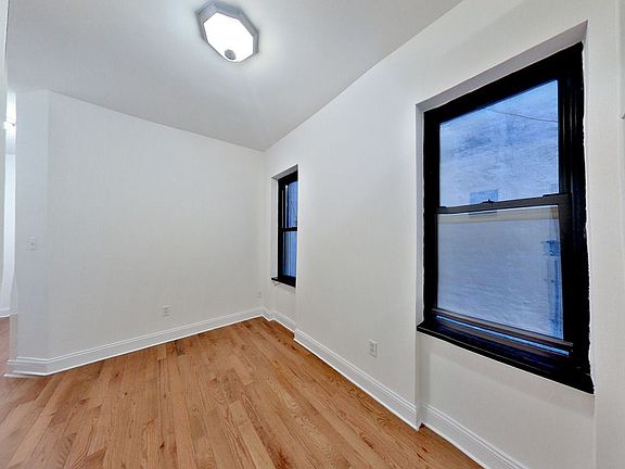3rd image of 124 Mac Dougal St #13F