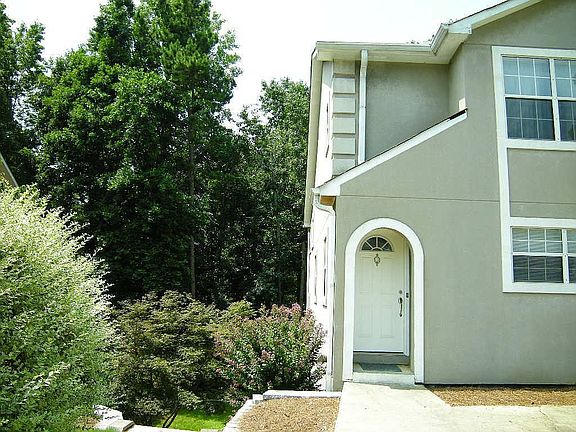 3rd image of 4220 Lakes End Dr NW