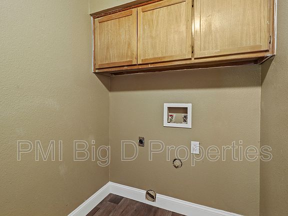 2nd image of 5812 Tinsley Dr #B