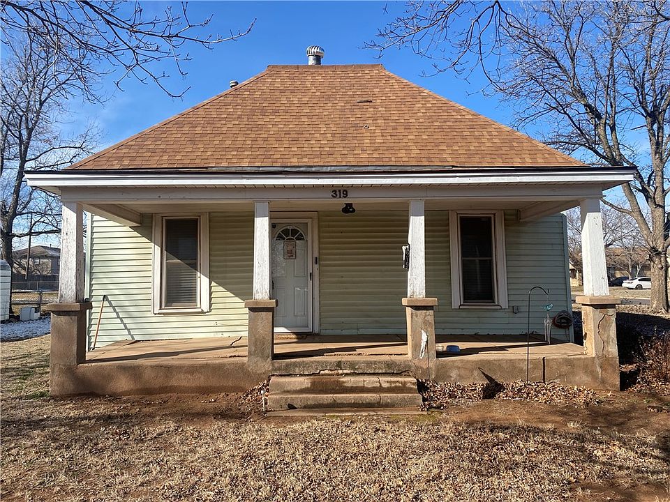 319 N Indiana St, Weatherford, OK 73096 MLS 1046217 Zillow