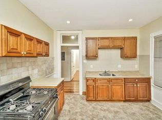 106 Greenbrier St #1, Dorchester Center, MA 02124